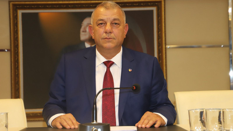 BIYIK: DARALAN DÜNYA EKONOMİSİNDE  DÜZCE ÜRETMEYE DEVAM EDİYOR