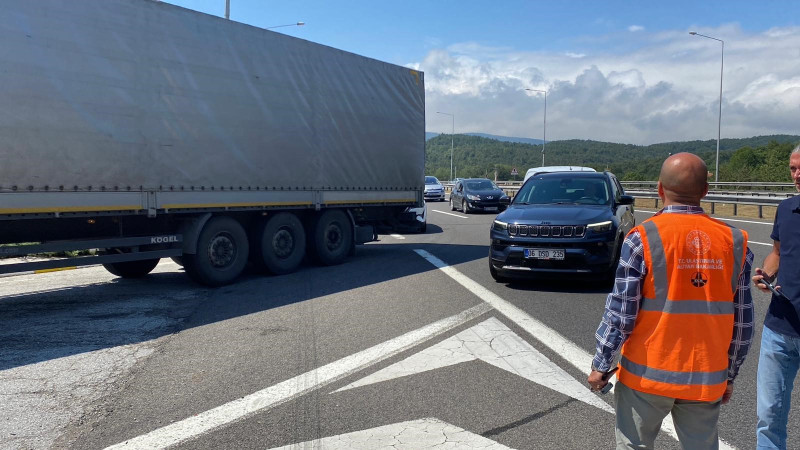 ANADOLU OTOYOLU 2 SAAT SONRA ULAŞIMA TEKRAR AÇILDI 