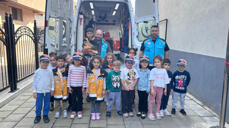 ÖĞRENCİLERE MİNİK 112 PROJESİ TANIMI GERÇEKLEŞTİRİLDİ