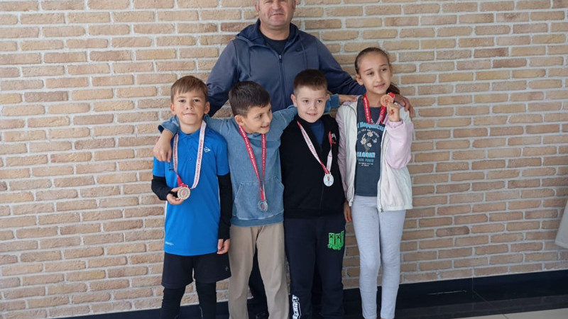 DÜZCELİ MİNİK RAKETLERDEN SAKARYA’DA BÜYÜK BAŞARI