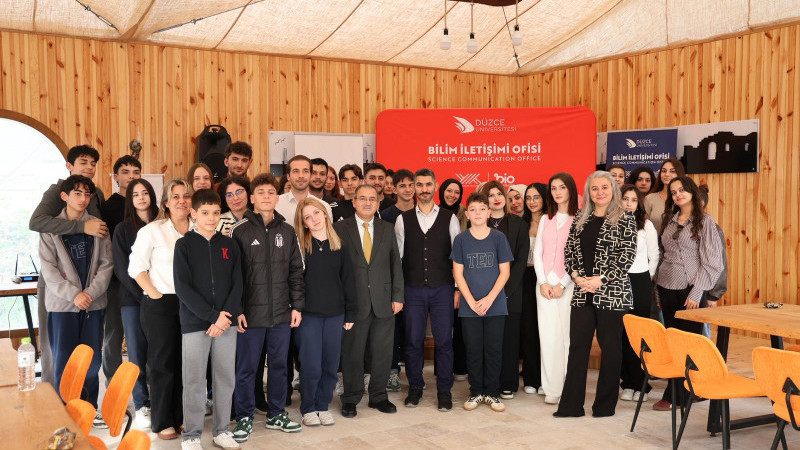 BİLİM KAFE’DE BAĞIMLILIKLA MÜCADELE ELE ALINDI