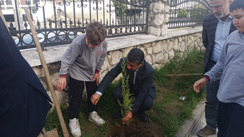 KAZAK: DÜNYAYA BİR MESAJ  VERMEK İÇİN TOPLANDIK