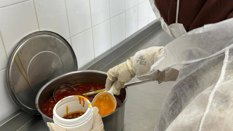 DÜZCE’DE GIDA İŞLETMELERİ MERCEK ALTINDA