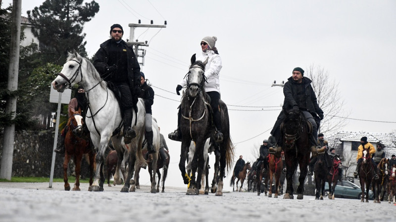 ATLI SAFARİ TUTKUNLARI DÜZCE’DE BULUŞTU