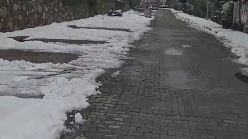 ‘ALT SOKAKTA MİLLETVEKİLİ Mİ OTURUYOR?’