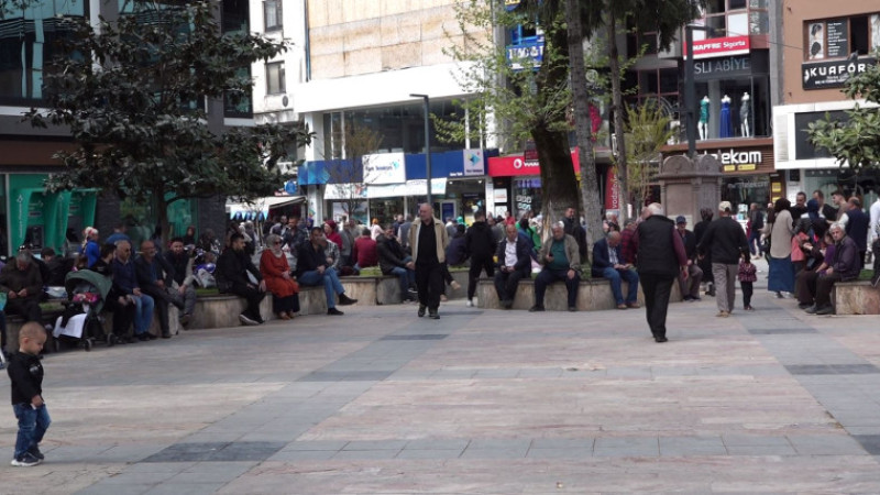 DÜZCE’NİN NÜFUSU ARTTI