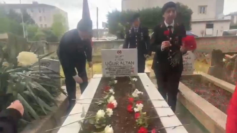 ŞEHİT TEĞMEN UĞUR ALTAN ANILDI