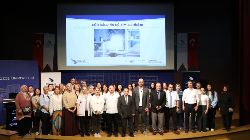 YAPAY ZEKA DESTEKLİ ÖĞRETİM TASARIMI KONFERANSI GERÇEKLEŞTİRİLDİ