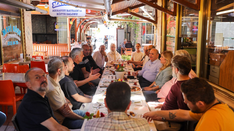 ‘DÜZCE’YE HAFTADA EN AZ 10 BİN KİŞİ GELSİN İSTİYORUZ’
