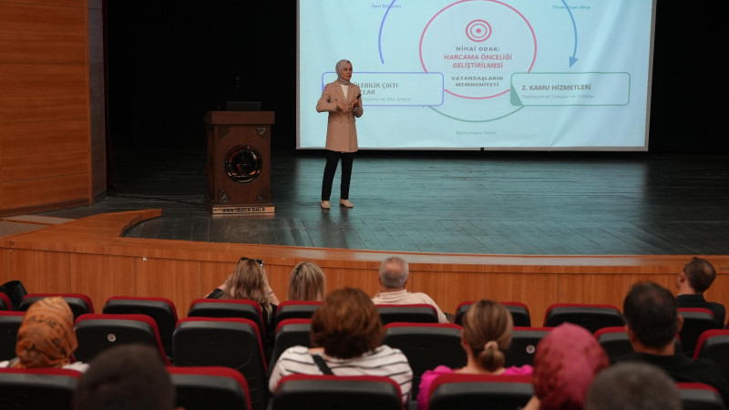 İLÇE VE BELDE BELEDİYE PERSONELLERİNE EĞİTİM