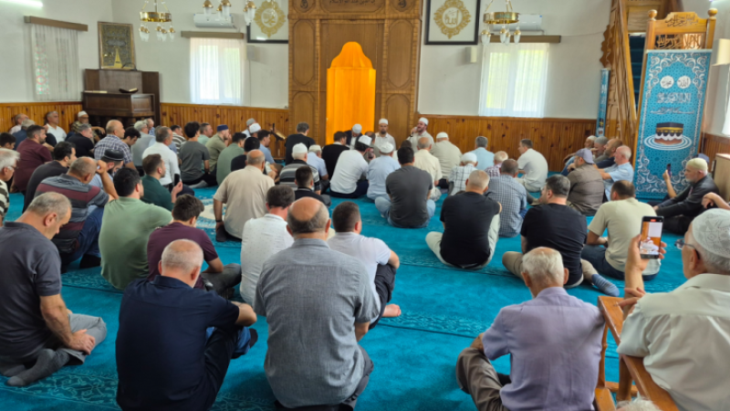 DÜZCE ŞAMPİYON HOCALARI AĞIRLADI