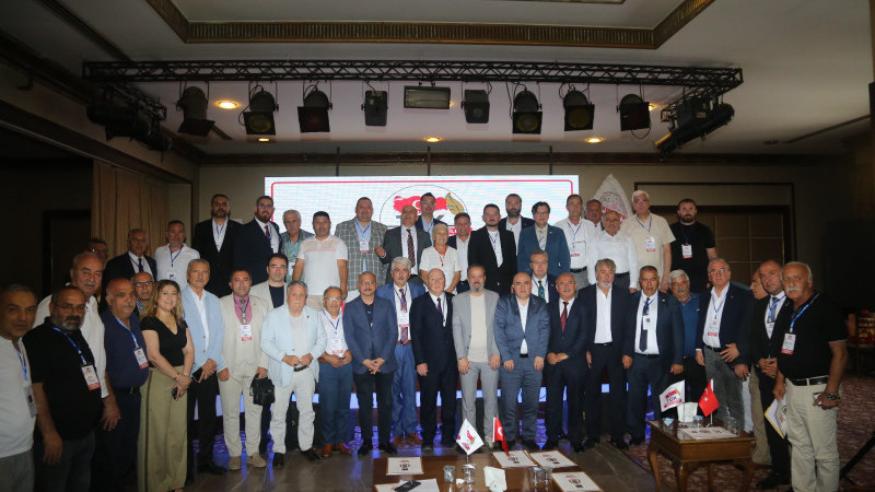 DÜZCE ÇALIŞAN GAZETECİLER CEMİYETİ’NDEN MESLEK YASASINA TAM DESTEK