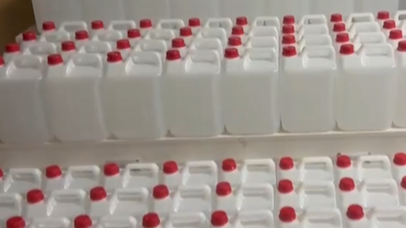 DÜZCE’YE DOĞRU İLERLİYORDU, 1 TON ETİL ALKOL ELE GEÇİRİLDİ