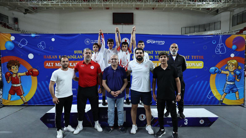 U-13 TÜRKİYE FERDİ BOKS ŞAMPİYONASI’NDA DÜZCE’DEN 5 MADALYA