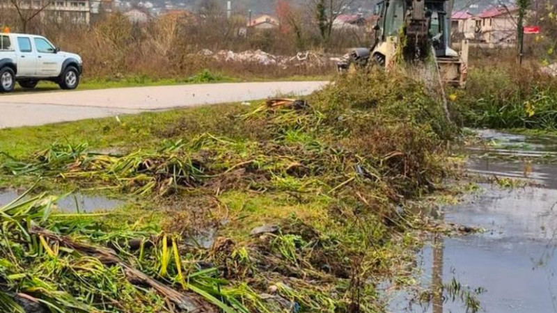 TAŞKIN RİSKİNE KARŞI  DERELERDE TEMİZLİK