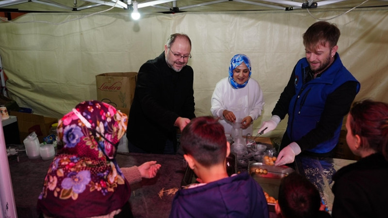 DÜZCE BELEDİYESİ’NDEN KANDİL İKRAMI