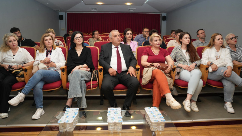 BALKAN ÜLKELERİ GENÇLİK ÇALIŞANLARI, DÜZCE TSO’YU ZİYARET ETTİ