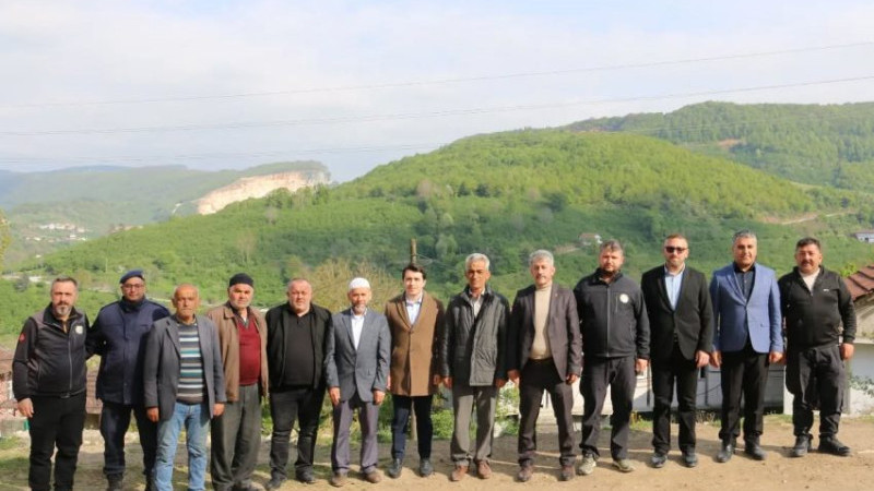 YIĞILCA’DA KÖY YOLLARI MERCEK ALTINDA