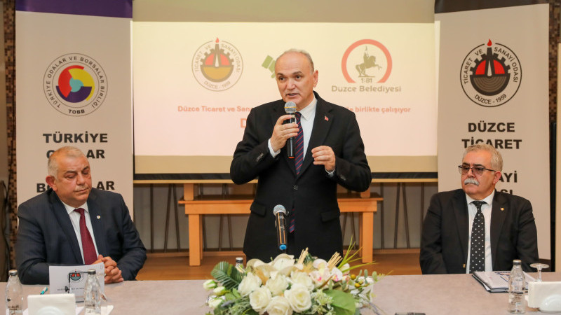 BAŞKAN ÖZLÜ, İŞ DÜNYASI TEMSİLCİLERİYLE BİR ARAYA GELDİ  