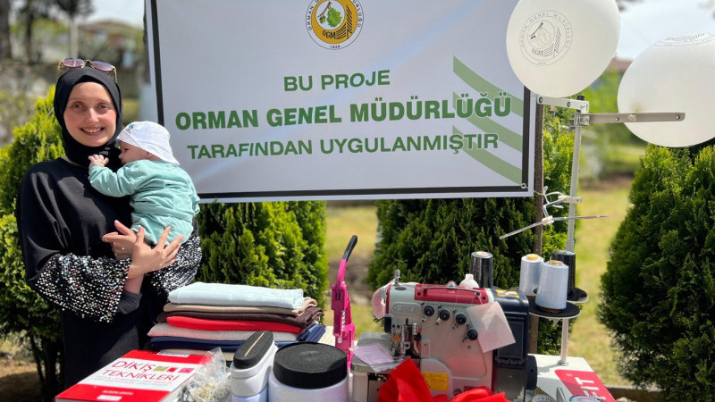 ORMAN KÖYLÜSÜ KADINLARA DİKİŞ MAKİNESİ DESTEĞİ