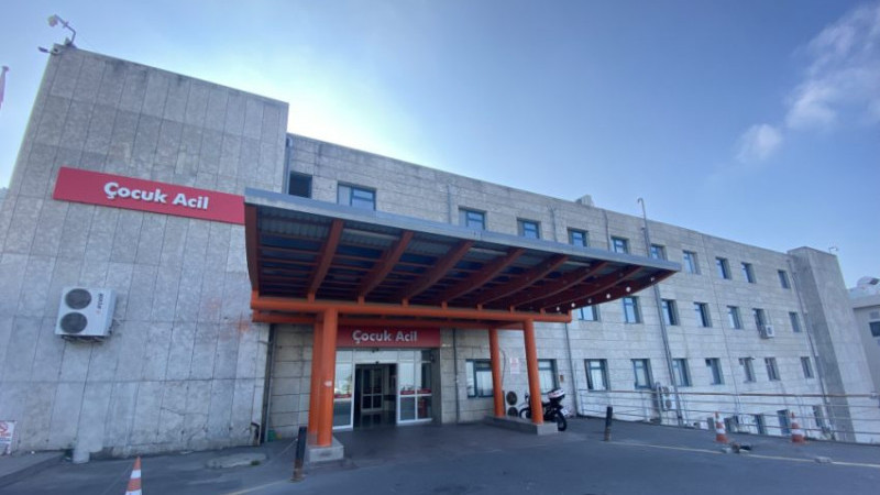 YÜKSEKTEN DÜŞEN BEBEK AĞIR YARALANDI 