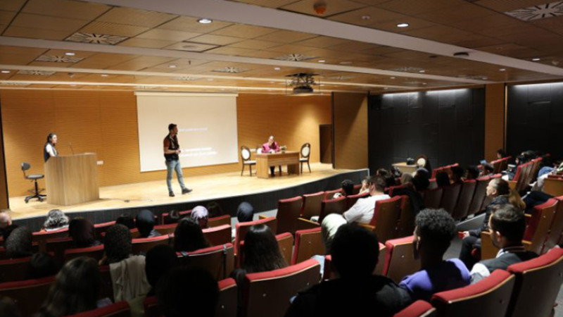 DÜ’DE SİBER SUÇLAR VE SANAL KUMAR KONFERANSI
