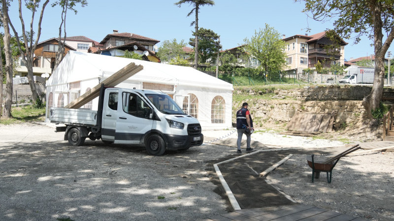 KONURALP ANTİK TİYATRO’YA SEYİR TERASI GELİYOR