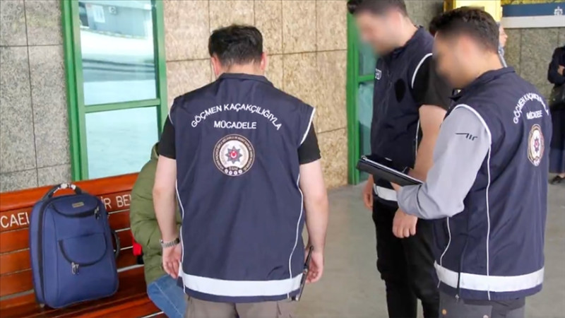 GÖÇMEN KAÇAKÇILIĞI OPERASYONU DÜZENLENDİ