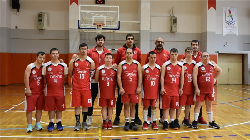 DOWN SENDROMLULAR BASKETBOL MİLLİ TAKIMI, AVRUPA ŞAMPİYONLUĞU İÇİN KAMPTA