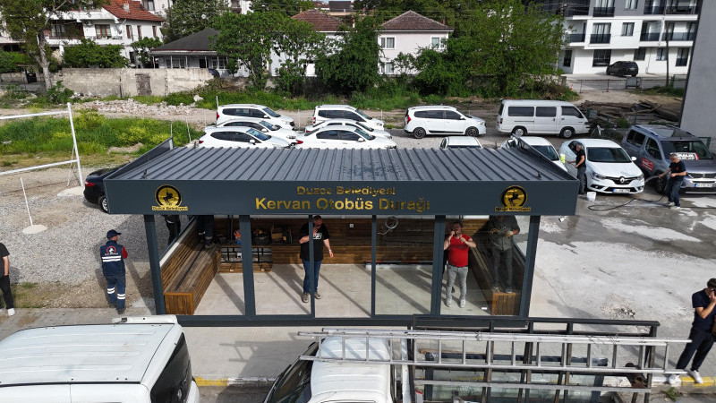 AKILLI DURAK KERVAN’DA HİZMETE GİRDİ
