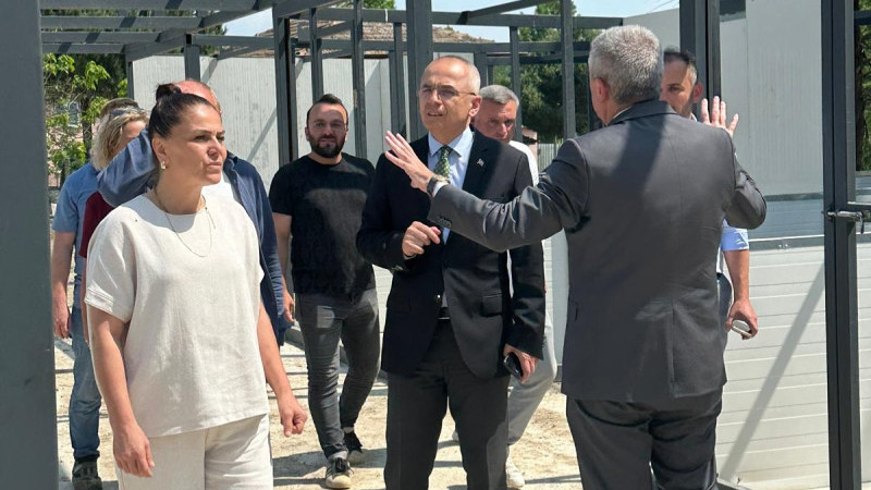  AKÇAKOCA’DA HAYVAN BARINAĞI İNCELENDİ