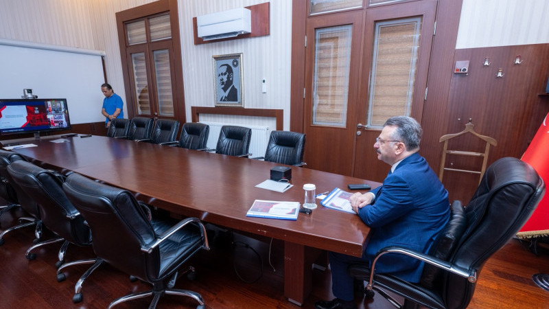 DÜZCE’DE DÜZENSİZ GÖÇMEN OLAYLARI DEĞERLENDİRİLDİ