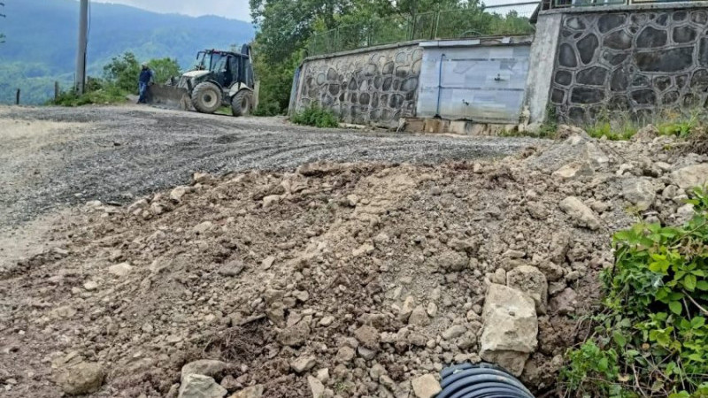 DERDİN KÖYÜ’NDE İÇME SUYU HATTI YENİLENDİ