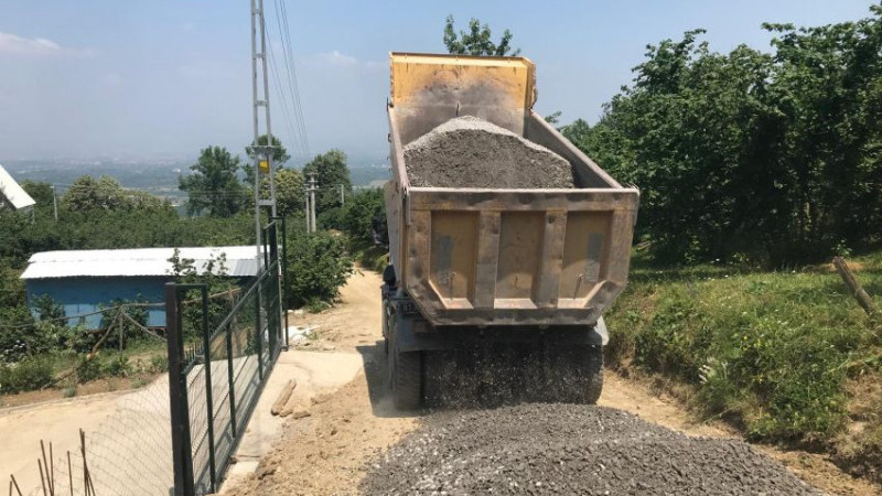 KÖYLERDE ULAŞIM DAHA RAHAT SAĞLANIYOR
