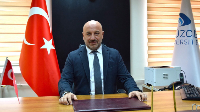 BAŞHEKİM CENGİZ TUNCER PROFESÖRLÜK UNVANI ALDI