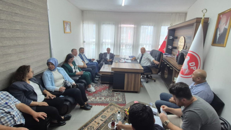DÜZCE DEMOKRAT PARTİ MERKEZ İLÇE KONGRESİ YAPILDI