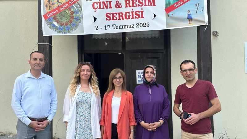 MODERN RESİMLER SANATSEVERLERLE BULUŞTU