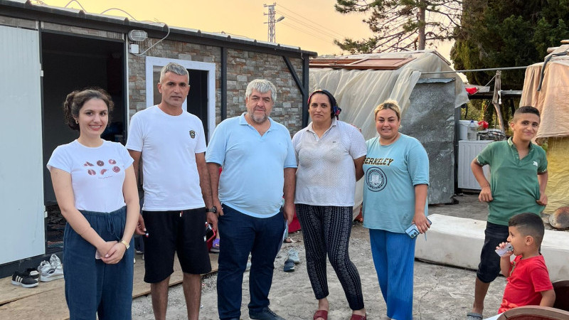 AKÇAKOCA’DA MEVSİMLİK İŞÇİLERİNE TARAMA YAPILDI 