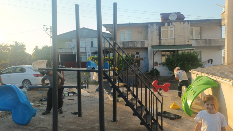 AKKAYA KÖYÜNE ÇOCUK PARKI