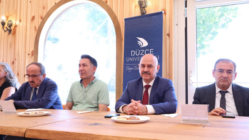 DÜ BİLİM KAFE ETKİNLİKLERİNİ SÜRDÜRÜYOR