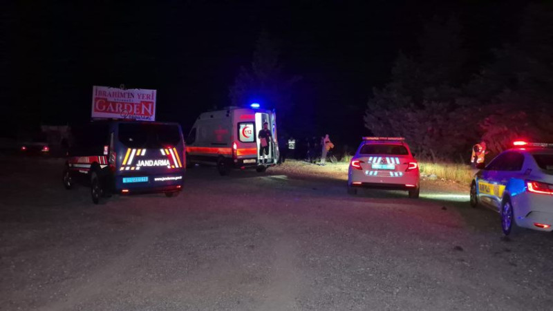 FRENLERİ BOŞALAN MİNİBÜS UÇURUMA YUVARLANDI