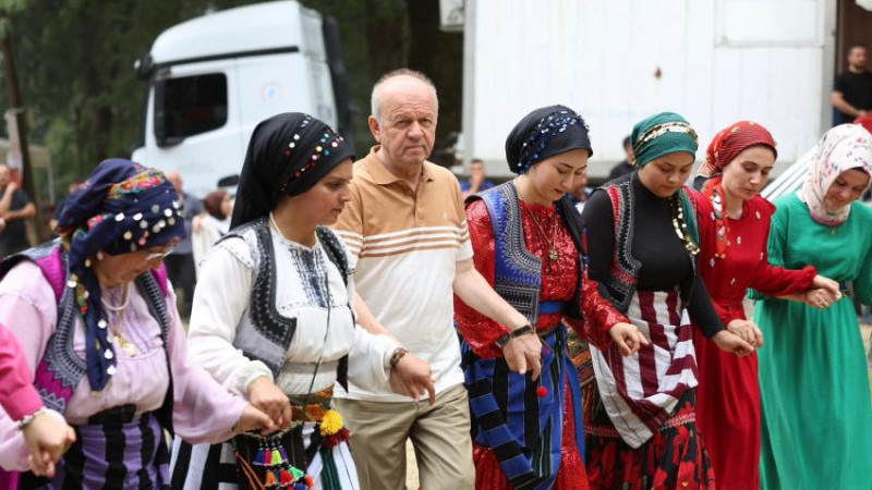 KARDÜZ YAYLA ŞENLİĞİ COŞKUYLA GERÇEKLEŞTİ 