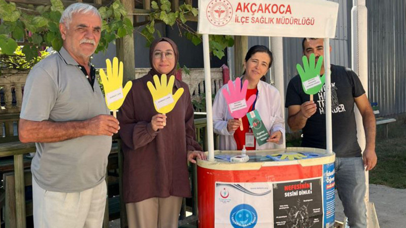 SİGARA BIRAKMA KONUSUNDA BİLGİLENDİRİLDİLER