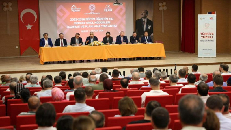OKUL MÜDÜRLERİ HAZIRLIK VE PLANLAMA TOPLANTISI YAPILDI