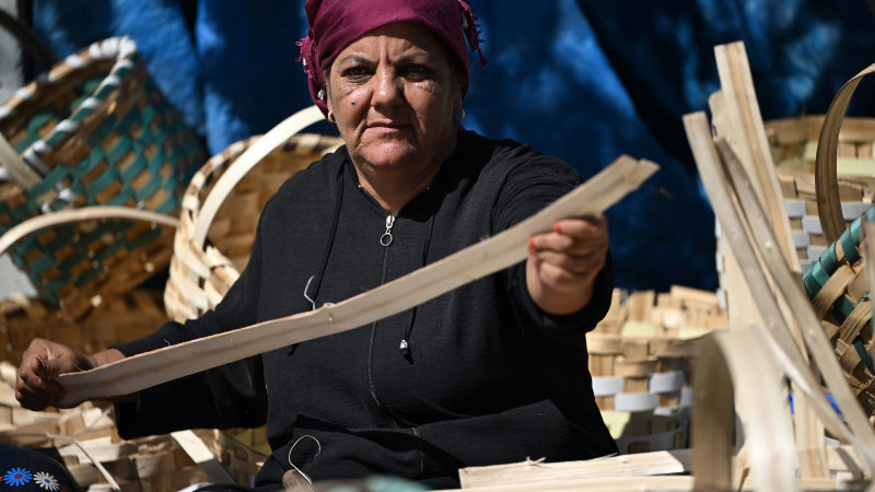 DÜZCE'DE SEPETÇİLİK, KOOPERATİFTE YETİŞEN KADIN USTALARIN ELİYLE YAŞATILACAK