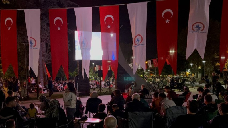 MİLLET BAHÇESİNDE MİLLİ HEYECAN 