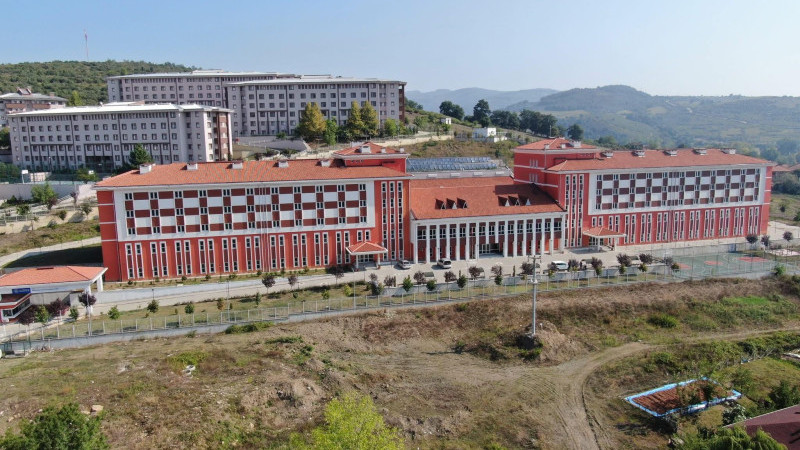 YURTLARA GELECEK OLAN GENÇLERE SANAL HİZMET