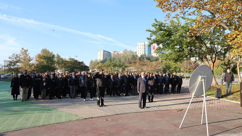 DÜ’DEN GAZİ MUSTAFA KEMAL ATATÜRK’E SAYGI VE MİNNET