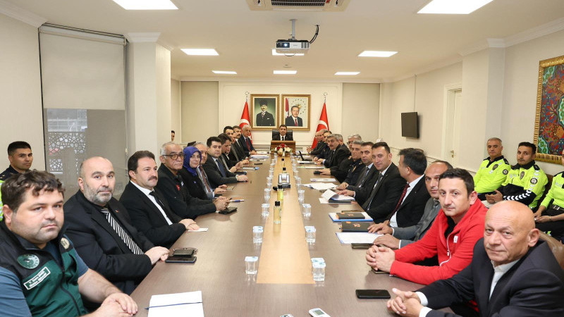 KIŞ TEDBİRLERİ İÇİN BİR ARAYA GELDİLER 