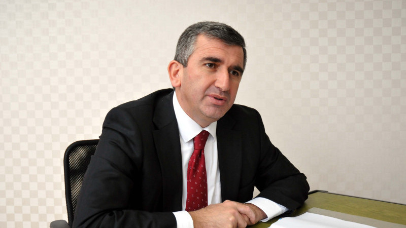 ‘AKÇAKOCALILAR’IN ALIN TERİNİ KİMSEYE YEDİRMEM’